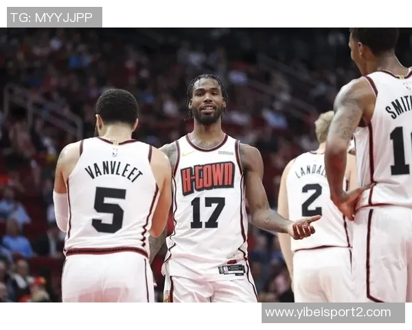 火箭召回表现出色的戴维森明天对阵开拓者或将迎来机会 火箭召回表现出色的戴维森明天对阵开拓者或将迎来机会