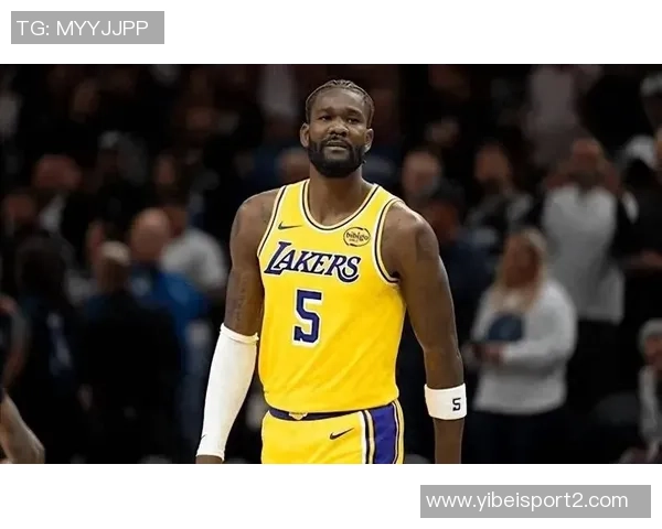 湖人连败期间艾顿表现低迷场均仅得65分和55个篮板命中率不足40