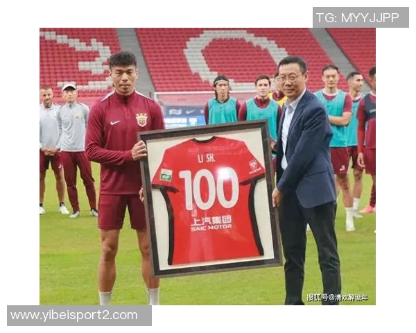 中超前四强如同连环车祸争冠悬念依旧引人关注